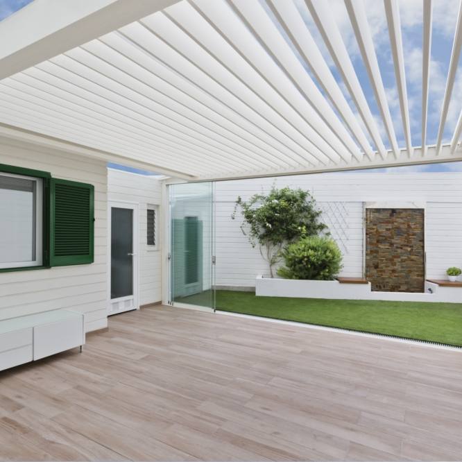 t7a3701 pergola chalet elche